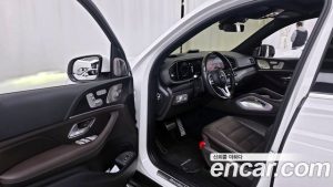 Mercedes-Benz GLS-Class GLS400d 4MATIC 2023 года из Южной Кореи