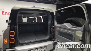 Land Rover Defender 110 D250 SE 2023 года из Южной Кореи
