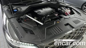 Genesis GV70 2.5T Бензин AWD 2025 года из Южной Кореи