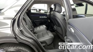 Genesis GV70 2.5T Бензин AWD 2025 года из Южной Кореи
