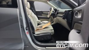 Volvo XC40 B4 Ultra Bright 2025 года из Южной Кореи