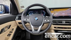 BMW 3-Series 320i 2023 года из Южной Кореи