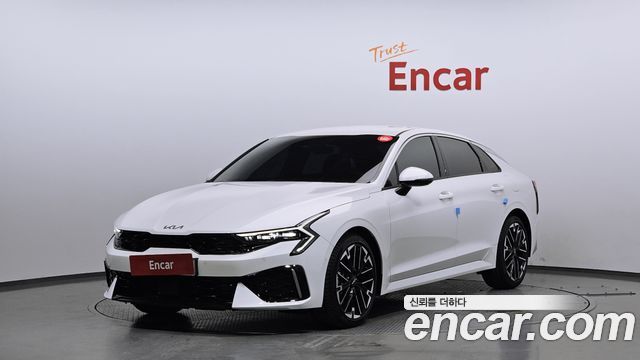 Kia K5 1.6 Turbo 2025 года из Кореи