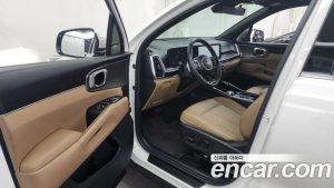 Kia Sorento Бензин 2.5T 2WD 2024 года из Южной Кореи