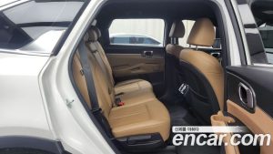 Kia Sorento Бензин 2.5T 2WD 2024 года из Южной Кореи