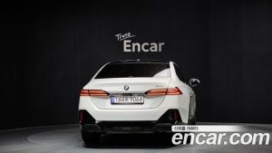 BMW 5-Series 520i M Sport 2024 года из Южной Кореи