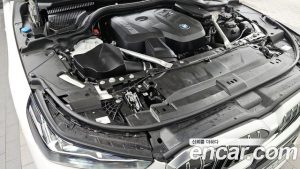 BMW 5-Series 520i M Sport 2024 года из Южной Кореи