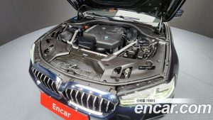 BMW 5-Series 520i M Sport 2023 года из Южной Кореи