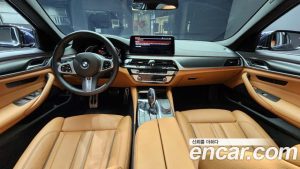 BMW 5-Series 520i M Sport 2023 года из Южной Кореи
