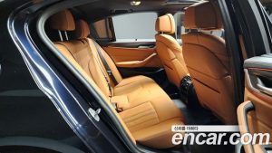 BMW 5-Series 520i M Sport 2023 года из Южной Кореи