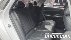 Hyundai AVANTE 1.6 2024 года из Южной Кореи