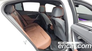 BMW 5-Series 530i xDrive M Sport 2025 года из Южной Кореи