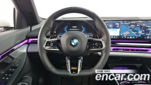 BMW 5-Series 530i xDrive M Sport 2025 года из Южной Кореи