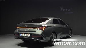 Hyundai AVANTE Inspiration 2026 года из Южной Кореи
