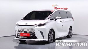 Lexus LM 500h Royal 2025 года из Южной Кореи