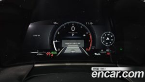 Lexus LM 500h Royal 2025 года из Южной Кореи