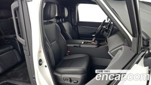 Lexus LM 500h Royal 2025 года из Южной Кореи