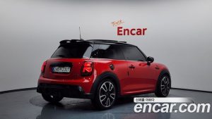 Mini Cooper JCW 2023 года из Южной Кореи