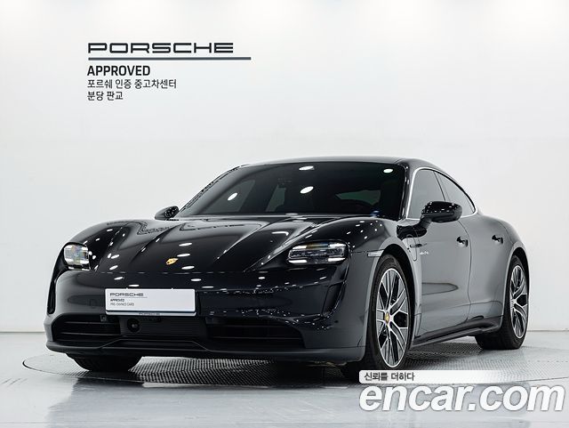 Porsche Taycan Base 2024 года из Кореи