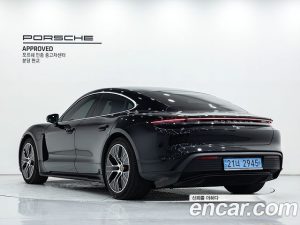 Porsche Taycan Base 2024 года из Южной Кореи