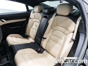 Porsche Taycan Base 2024 года из Южной Кореи