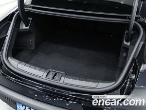 Porsche Taycan Base 2024 года из Южной Кореи