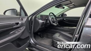 Hyundai Sonata 2.0 LPG 2024 года из Южной Кореи