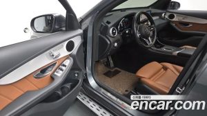 Mercedes-Benz GLC-Class GLC220 d 4MATIC Coupe 2023 года из Южной Кореи