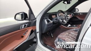 BMW X5 xDrive 40d M Sport Online Exclusive Edition 2024 года из Южной Кореи