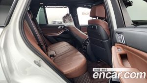 BMW X5 xDrive 40d M Sport Online Exclusive Edition 2024 года из Южной Кореи