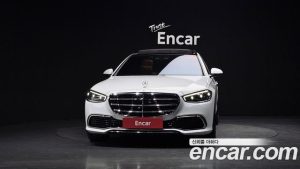 Mercedes-Benz S-Class S580L 4MATIC 2024 года из Южной Кореи