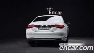 Mercedes-Benz S-Class S580L 4MATIC 2024 года из Южной Кореи