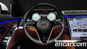 Mercedes-Benz S-Class S580L 4MATIC 2024 года из Южной Кореи