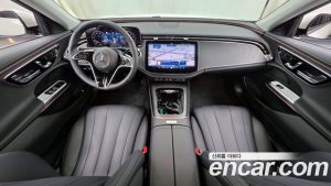 Mercedes-Benz E-Class E200 Avantgarde 2025 года из Южной Кореи