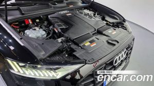 Audi Q8 50 TDI 4WD Exclusive 2023 года из Южной Кореи