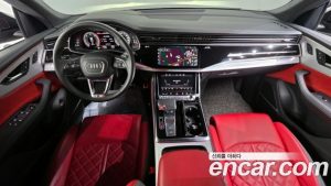 Audi Q8 50 TDI 4WD Exclusive 2023 года из Южной Кореи