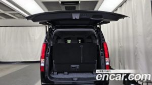 Hyundai Staria HEV 1.6 Tourer 11-Seater 2025 года из Южной Кореи