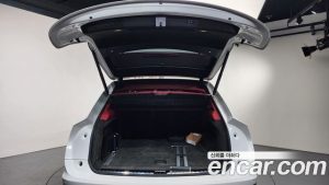 Bentley Bentayga 4.0 V8 S 2023 года из Южной Кореи