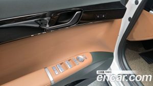 Hyundai Grandeur 2.5 Бензин 2WD 2025 года из Южной Кореи