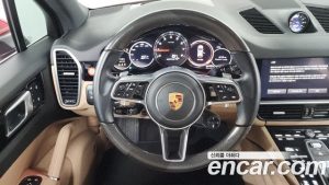 Porsche Cayenne 3.0 2023 года из Южной Кореи