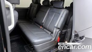 Hyundai Staria Tourer 11-Seater 2024 года из Южной Кореи