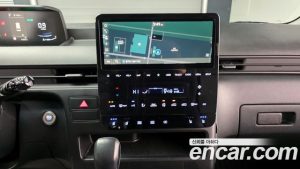 Hyundai Staria Tourer 11-Seater 2024 года из Южной Кореи