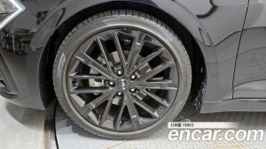 Kia K5 1.6 Turbo 2024 года из Южной Кореи