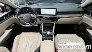 Kia K5 1.6 Turbo 2024 года из Южной Кореи