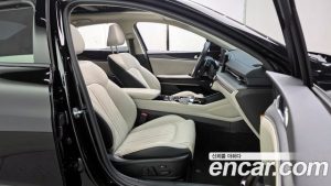 Kia K5 1.6 Turbo 2024 года из Южной Кореи