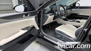 Kia K5 1.6 Turbo 2024 года из Южной Кореи