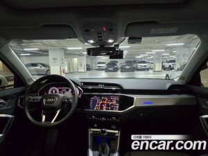 Audi Q3 40 TFSI 4WD 2025 года из Южной Кореи