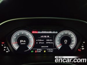 Audi Q3 40 TFSI 4WD 2025 года из Южной Кореи