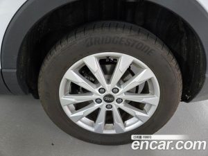 Audi Q3 40 TFSI 4WD 2025 года из Южной Кореи