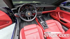 Porsche 911 CARRERA GTS Cabriolet 2023 года из Южной Кореи
